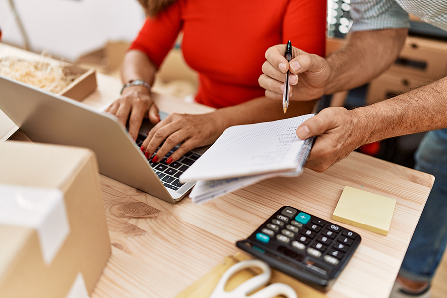 feedvisor's tweet image. Are you tired of high selling fees eating into your Amazon profits? Discover how to mitigate them with these actionable strategies: ow.ly/14Uo50Nk9cg
#SellingOnAmazon #FeeReduction