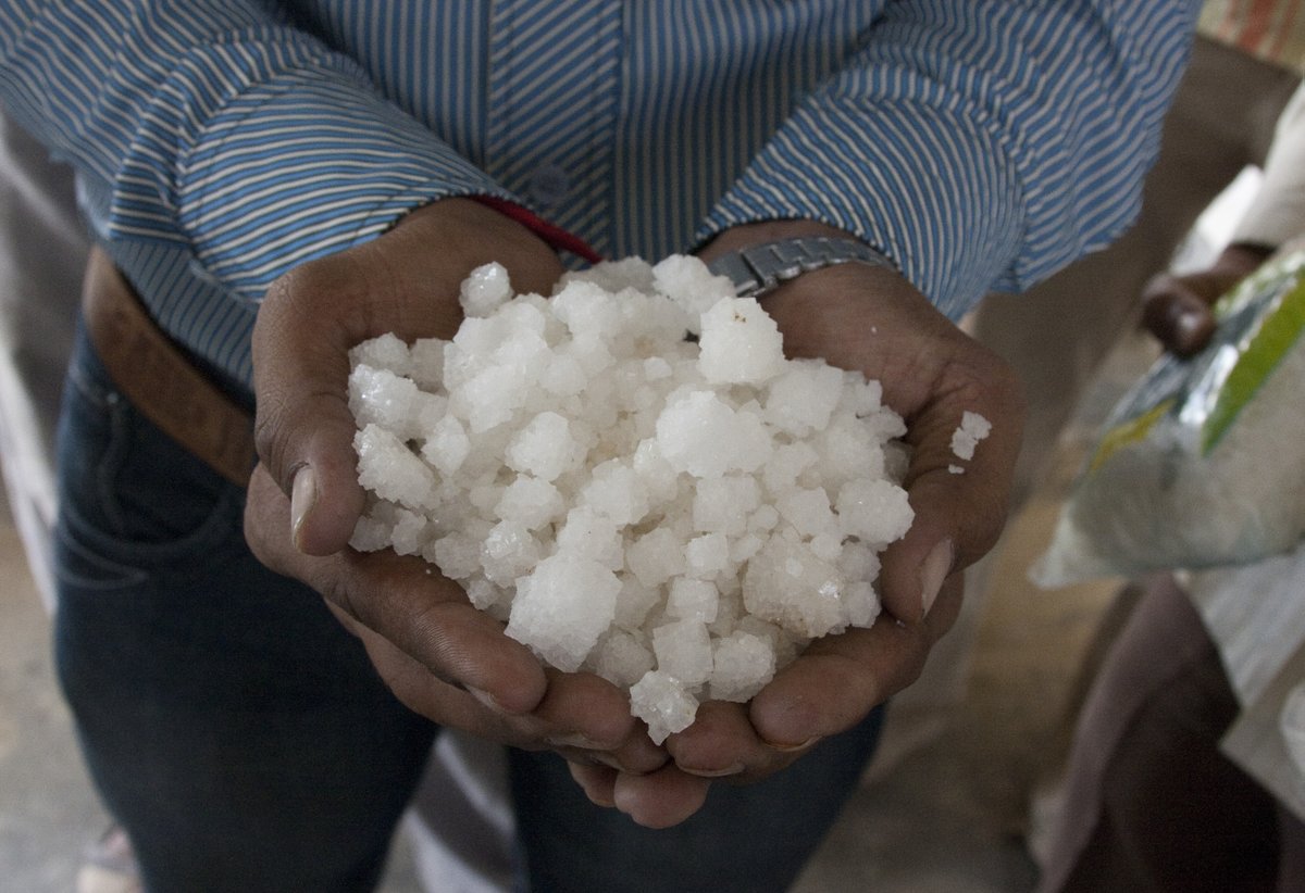 NutritionIntl's tweet photo. #DYK Iodine consumption is critical for pregnant women and children to ensure full brain development? Nutrition International works with salt producers around the world to expand and speed up the adoption of #UniversalSaltIodization.
https://t.co/iMqtzwz9r9 https://t.co/J42mR680yD