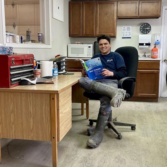 Today is National Indigenous Water Operator Day, an initiative started by our friends at the <a href="/water_movement_/">Water Movement</a> to recognize the hard work and dedication of our First Nations Water Operators.  

#NationalIndigenousOperatorDay 🧵1/4. <a href="/apcfncs/">Atlantic Policy Congress First Nations Canada</a>