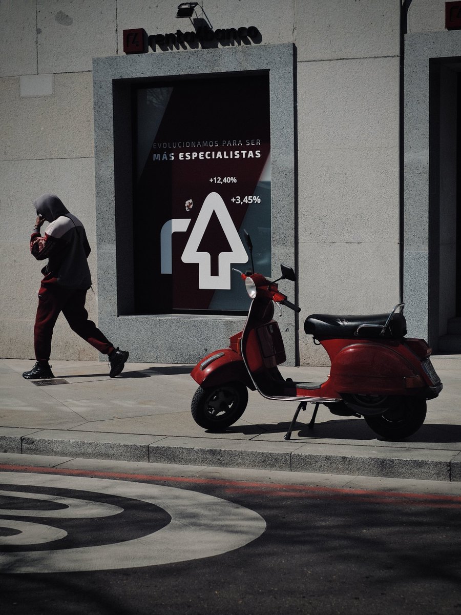 SPDFoto's tweet photo. #madrid #photography #streetphotography #fujifilm #sooc #jpeg https://t.co/RH4s4GqRnR