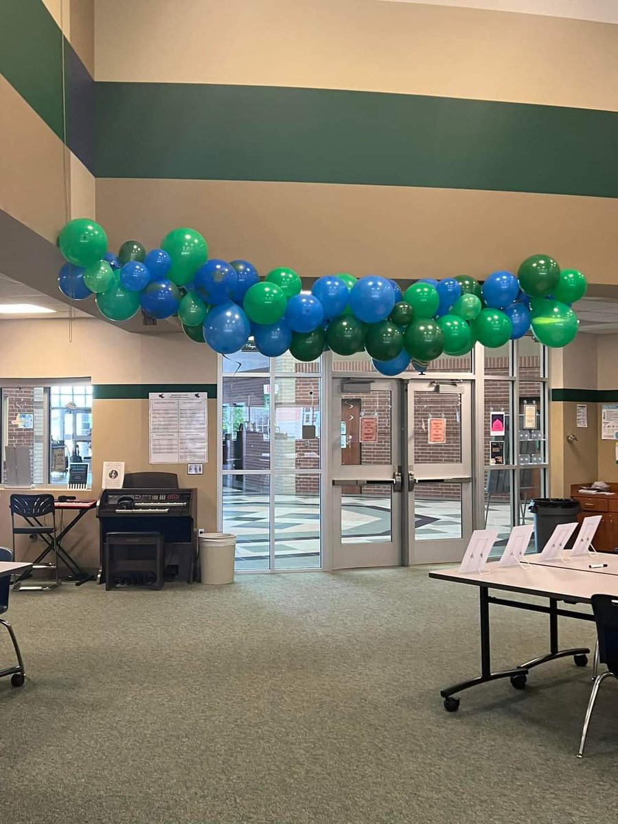 Mrs.B's Library tweet media