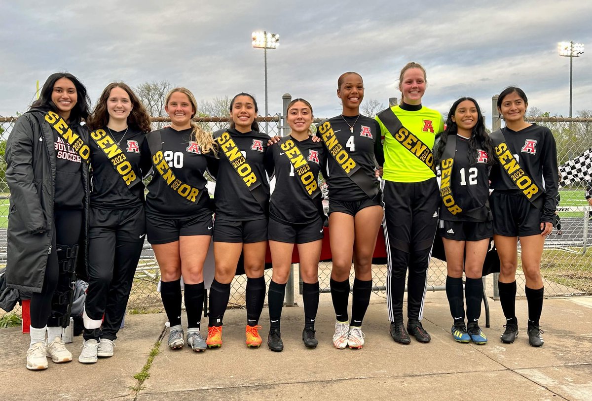 fbahsgirlsoccer's tweet photo. Sweep yesterday with JV winning and varsity closing out senior night with a 4-0 win. Thank you to the seniors for all your hard work, dedication, and laughs. Good luck- you all are going to achieve great things! We end the season 9-9-3 and 7-6-3 in district, with two wins on pks. https://t.co/bLUkFzv0uy
