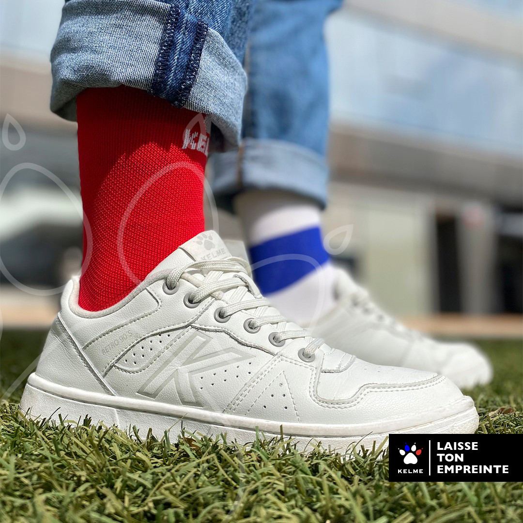 TOUS DIFFERENTS 🫶🏼

Parce que chez Kelme, nous prenons le temps d'apprendre et de mieux comprendre la Trisomie 21, afin de participer à la création d'une société inclusive, en donnant l'accessibilité et en favorisant l'égalité 

#ChaussettesDéparaillées #trismonie21🌼🌐