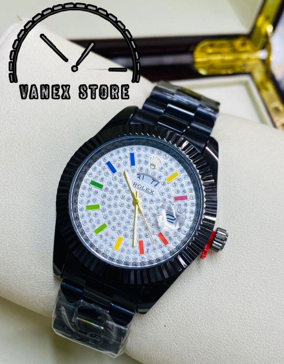 SdVanex's tweet photo. Available ⌚️ 
8900 SDG 
Dm or WhatsApp 0912361190 https://t.co/MSe0G1Mdj4