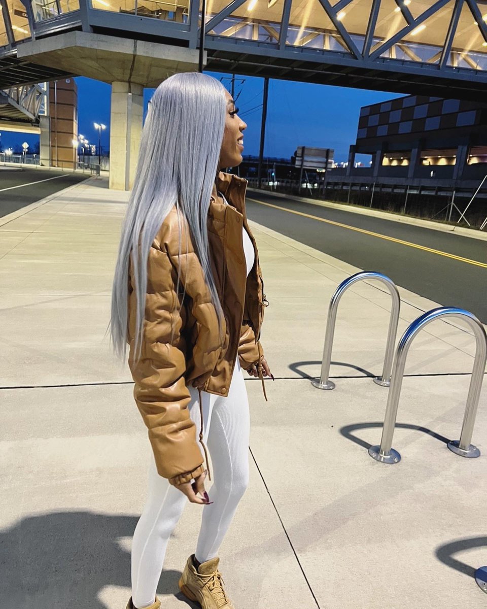 Anaya Perry tweet media