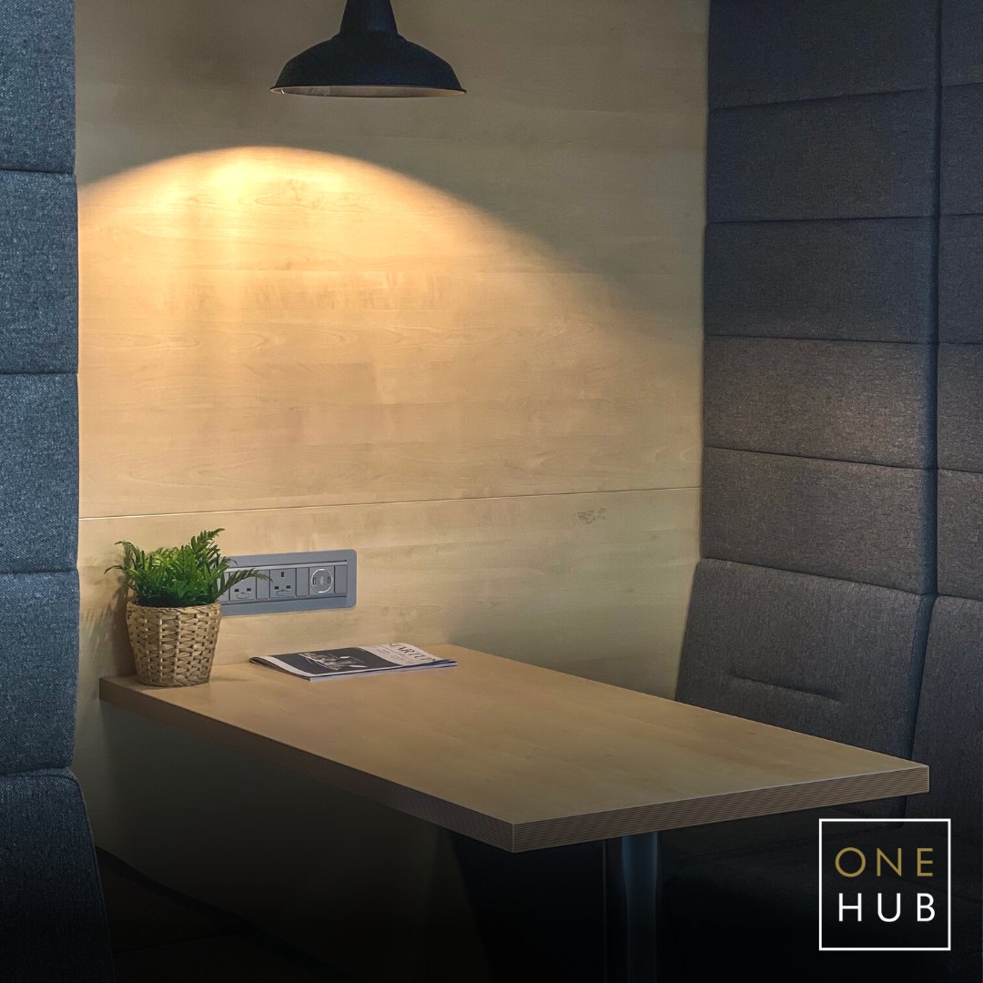 OneHubSouthend's tweet photo. Need a break from working? 🍃

Stay productive and prevent burnout, using our sound-proofing pods available for One Hub Members.

You can find more information about memberships and more, on our website.

https://t.co/Z60LyoG8V5 https://t.co/Nm9EbcJU7R
