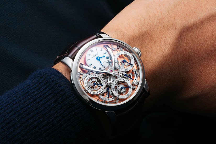 time_watches's tweet photo. #MBandF introduced a new #LegacyMachine #Perpetual variation with a case in stainless steel and a striking #salmondial, a combination which is a first for the Swiss brand. Details and pricing at https://t.co/Vu5zMO2SfZ https://t.co/Vv7kjgvQa0
