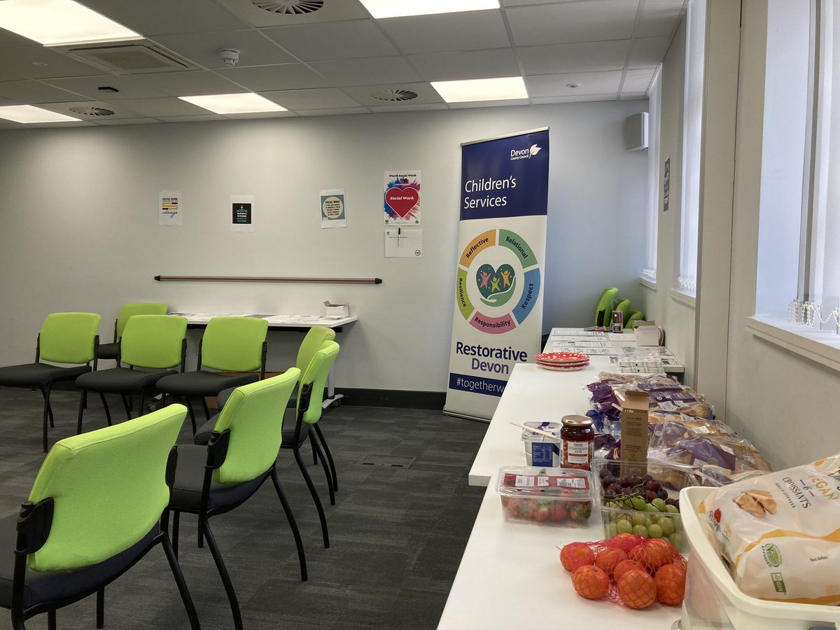 KaraPavier's tweet photo. A great morning with colleagues celebrating World Social Work Day. We shared tools and stories, and some pastries 😉🥰 #RPDevon https://t.co/rszd1p0Kvx