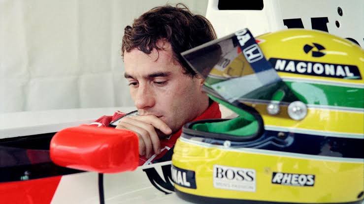 chacho_lml's tweet photo. Ayrton Senna llegaría hoy a 63 años, uno de los pocos pilotos que, sin estar físicamente, sigue inspirando a nuevas generaciones. #SennaSempre https://t.co/Hok4RaN0Tg