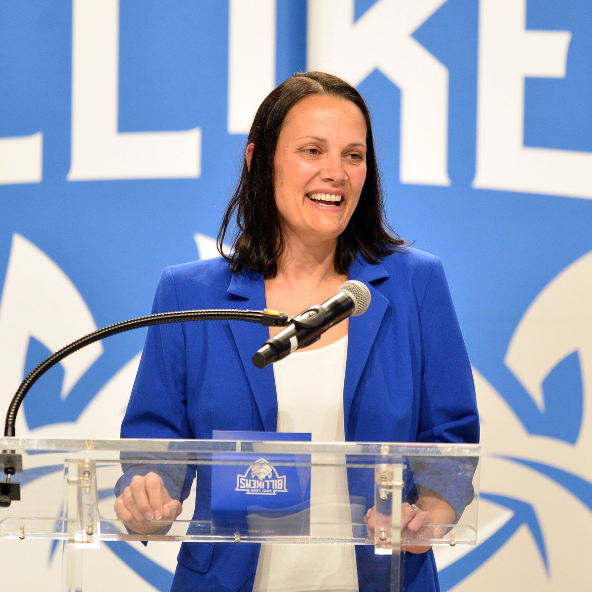 Recently we sat down with <a href="/coachtillett/">Rebecca Tillett</a> to discuss coaching at the high school level, why it’s important to give the players a voice in team mantra, why <a href="/SaintLouisWBB/">Saint Louis WBB</a> was the perfect place for the next step in her career and more! 

Link to interview: bit.ly/3Z35Nq6