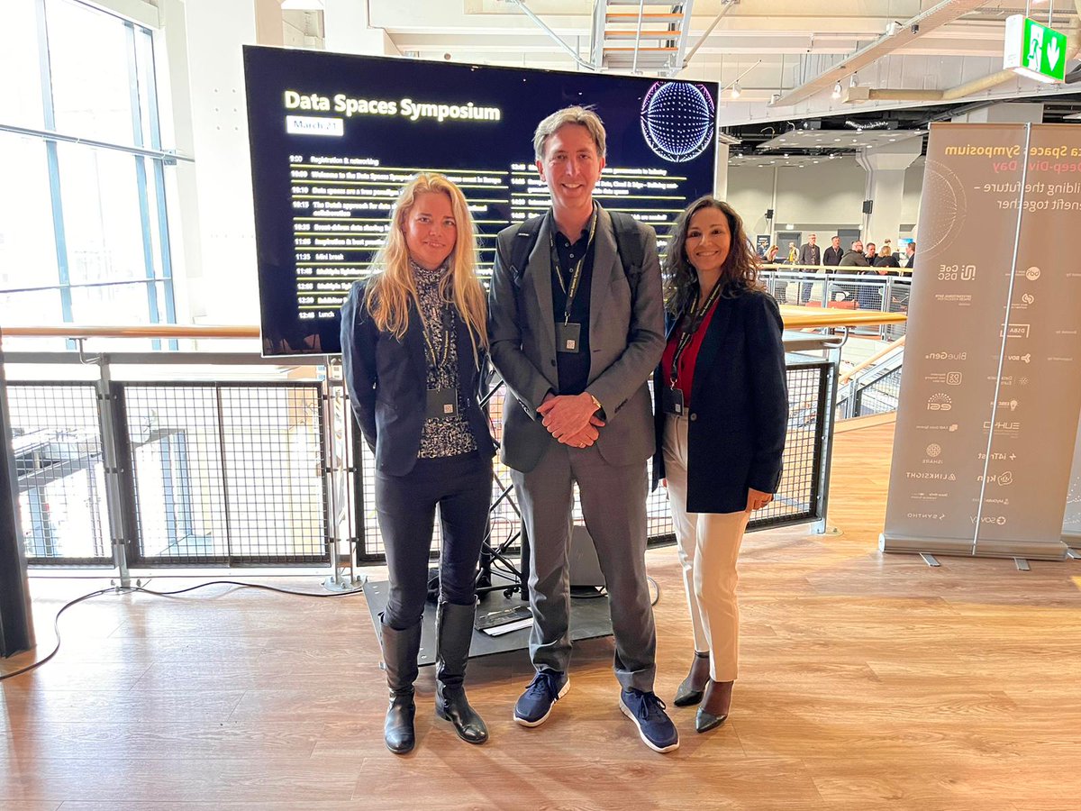 Hverwayen's tweet photo. Thrilled to be part of the #DataSpacesSymposium! 
As stewards of the common European #DataSpace for #CulturalHeritage, at @Europeanaeu we're eager to share our knowledge and experience and look forward to collaborating with other data spaces to achieve our ambitions. 
#DS4CH https://t.co/ZAWuU8aTM9