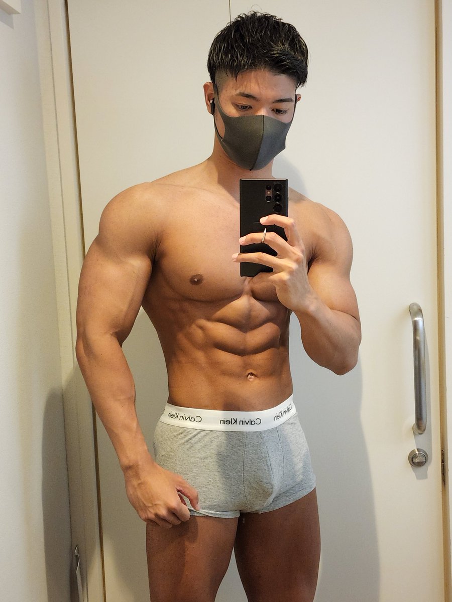 Last day in Okinawa
It was great to visit my grandparents' house and have a lot of drinks with my friends.