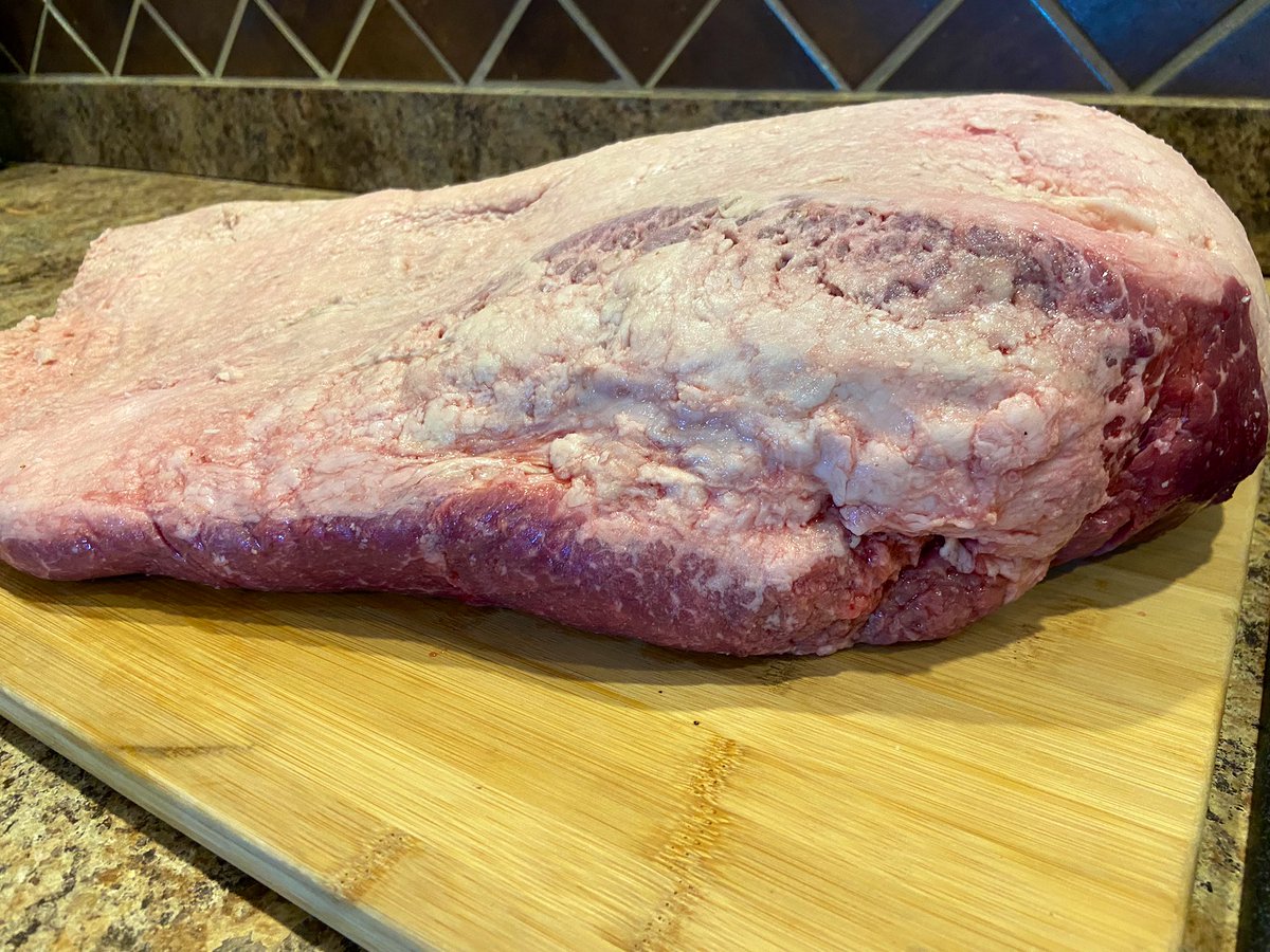 GourmetCaveman's tweet photo. Scenario....
You have just obtained whole brisket.

What do? https://t.co/nmVMCOirtt
