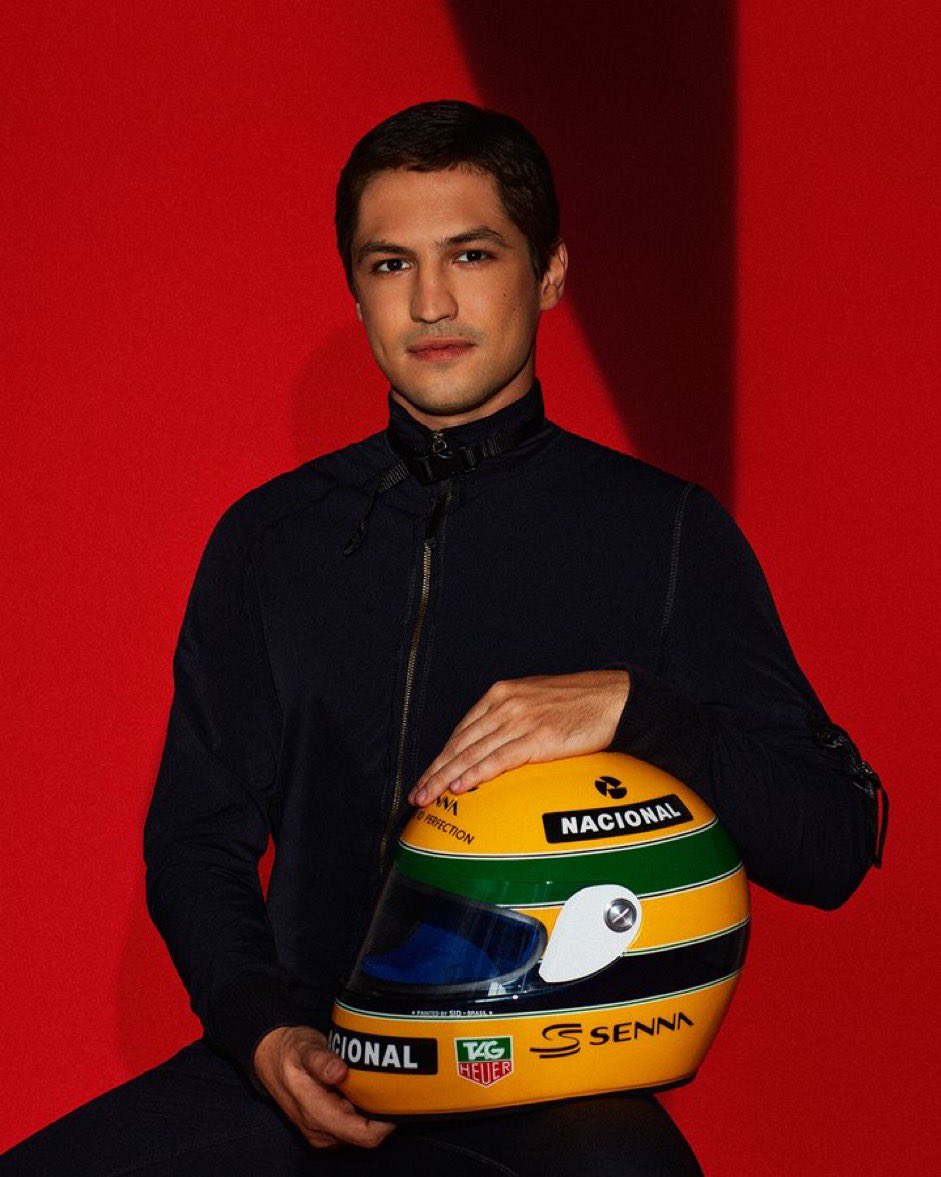 📽️ Gabriel Leone sera Ayrton Senna dans la prochaine mini-série consacrée à la légende brésilienne, triple champion du monde de #F1 ! 💛

Une mini-série qui sortira prochainement sur <a href="/NetflixFR/">Netflix France</a>.