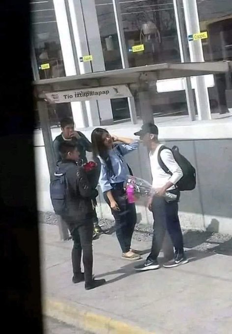 Mia 🌸 tweet media