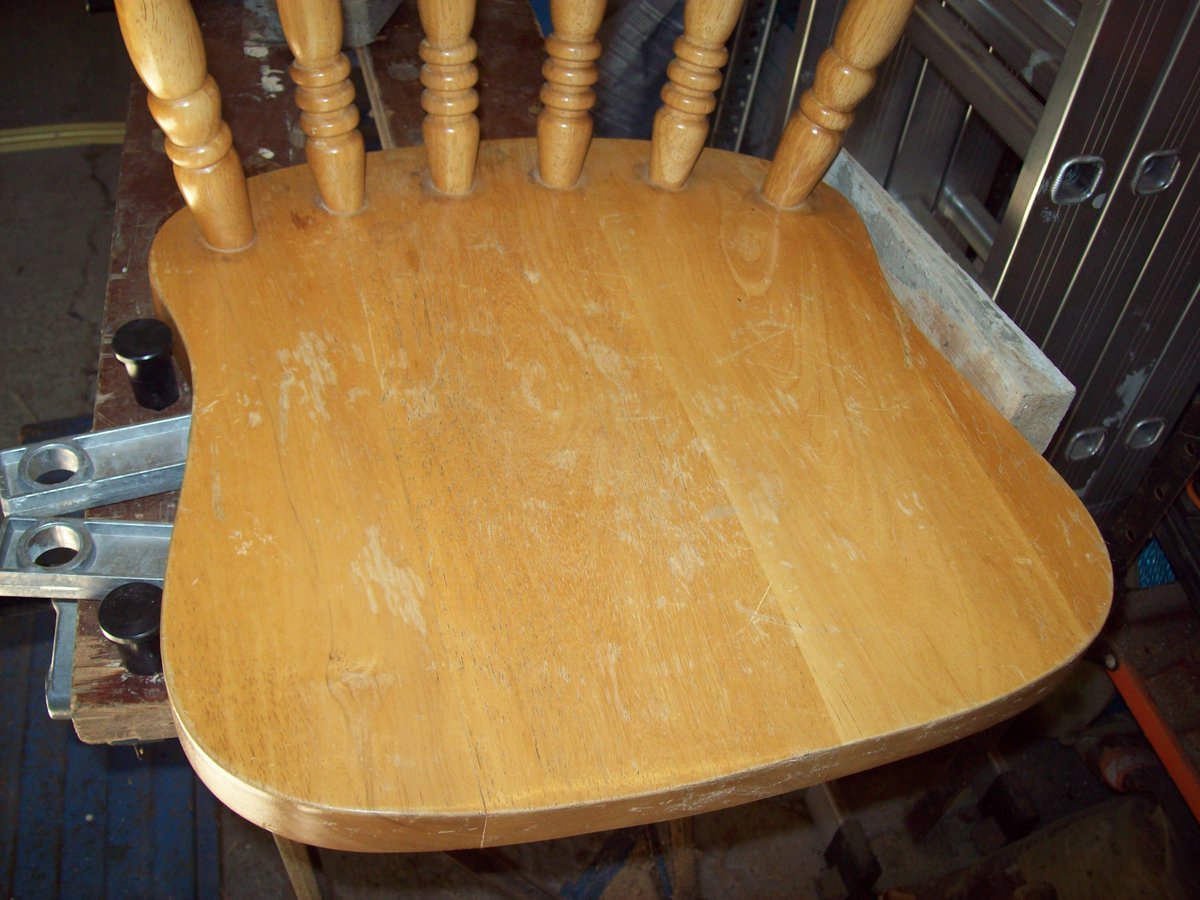 Could we repair YOUR chair? Fav footstool? Cherished coffee table? Many small wooden items and furniture can be repaired by our Repair Cafe volunteers, helping you live more #sustainable, #savemoney and #savetrees! Email ashfordrepaircafe@outlook.com or visit Wednesdays 1-4pm.