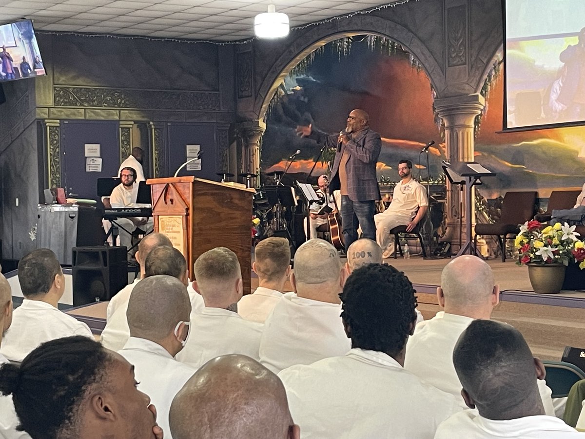 TDCJ's tweet photo. As part of #spiritualweek, inmates and staff at the Hughes Unit participated in a special #revival event and heard from a group of dynamic speakers from several divisions and organizations including RPD, Reentry and Integration, CID, and @wsdtx. https://t.co/dMCV9ZS9rR