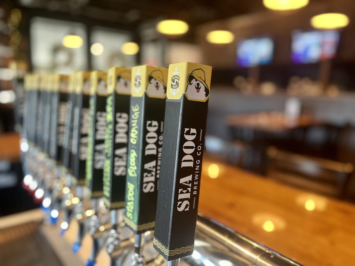 CarhopME's tweet photo. We're happy to have Sea Dog Brewing Company Scarborough now available for delivery on CarHop.

Founded in 1993, Sea Dog Brewing is one of Maine's original brewpubs. They keep their menu robust and delicious.

Get them delivered! https://t.co/8uD9AcLjiu
