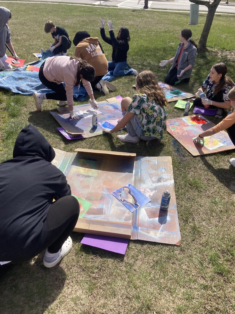 Great day of spray painting and testing out our designs. Thank you @cocacola for donating used syrup barrels so we can transform them into rain barrels for local businesses. @hcsd_ilc <a href="/KeepHilliard/">KeepHilliardBeautifl</a> @hilliardschools @hilliardgov @fundforteachers @mhjfoundation