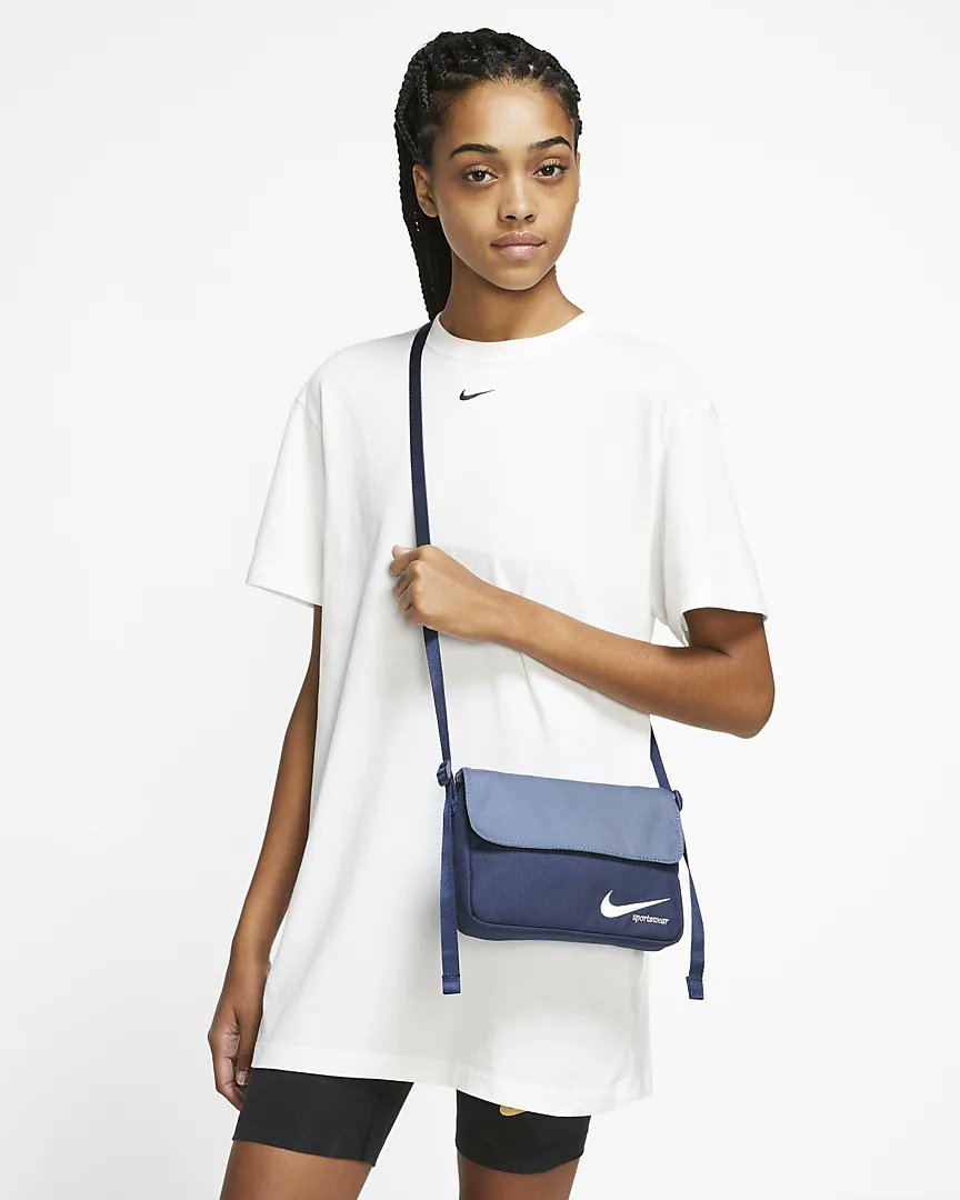 Nike Sportswear Revel Futura 365 Crossbody Bag