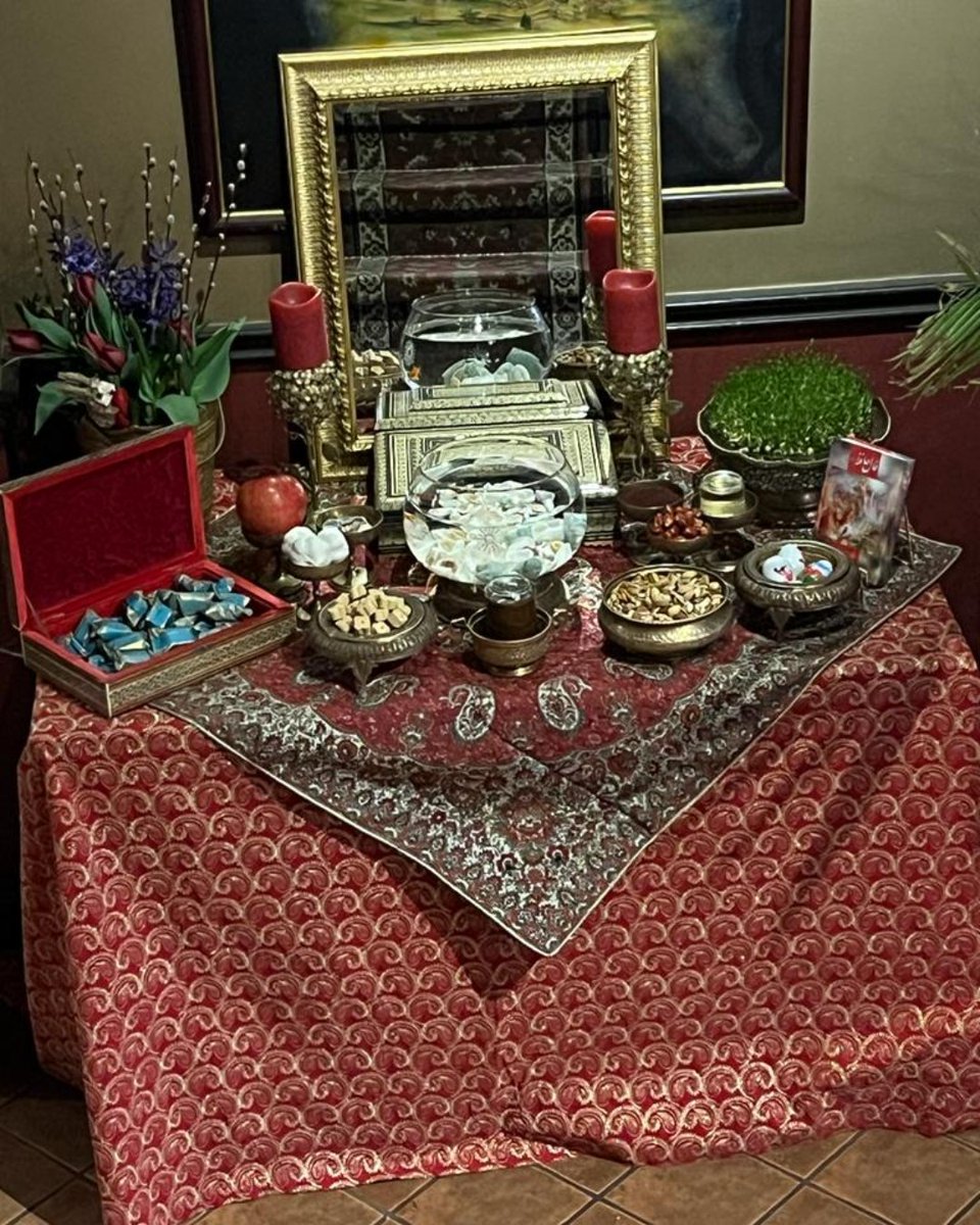 On the first day of Spring we celebrate Nowruz - a time of renewal, reflection and hope. It's a time to come together with loved ones, share delicious meals, exchange gifts, and participate in traditional customs like setting up a Haft-Seen table.

#Nowruz #PersianNewYear #burlon