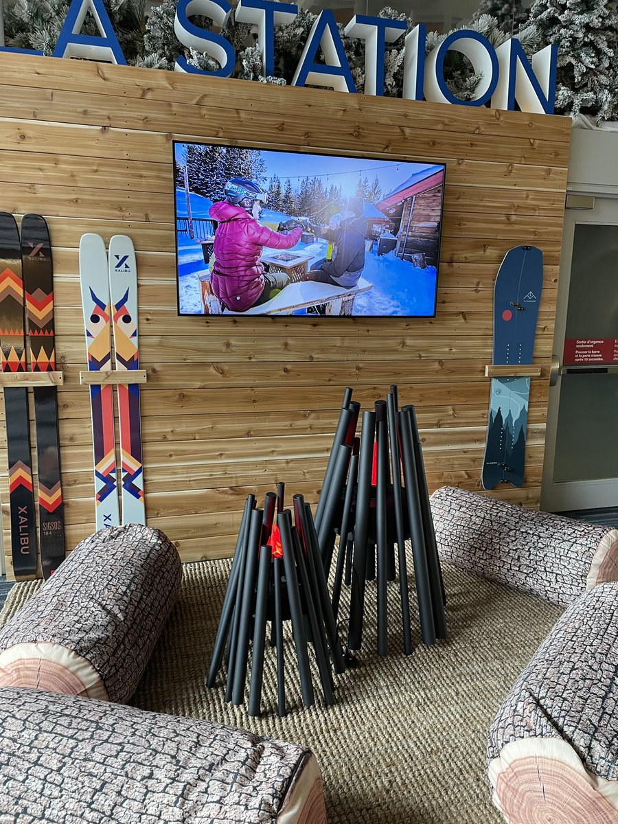 ssmithAMC's tweet photo. Great to be back in-person for the #aahpm #hpna Annual Assembly! Only in Montreal can you take a zoom call from a faux indoor ski gondola in the convention center next to a pretend campfire. #hapc23 https://t.co/dXlg3Ghs00