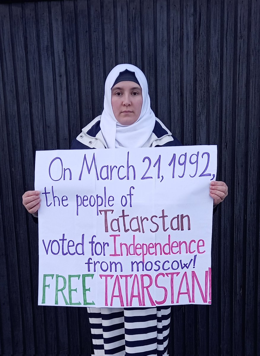 Tatarradio's tweet image. 1992 елның 21 мартында Татарстан халкы халыкара хокук предметы буларак Татарстан Республикасы суверенлыгы буенча референдумда катнашты.  Сайлаучыларның гомуми катнашуы 82% тәшкил итте, 61,4% ризалык тавышын бирде.