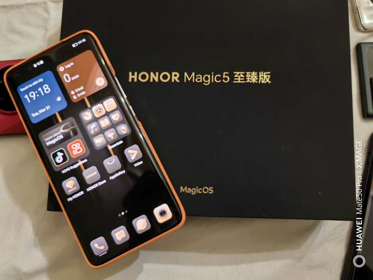 fabrizio_degni's tweet photo. Exploring... 🥰
#magicos71 #honormagic5ultimate #honor @encoword https://t.co/woEwssP2qE