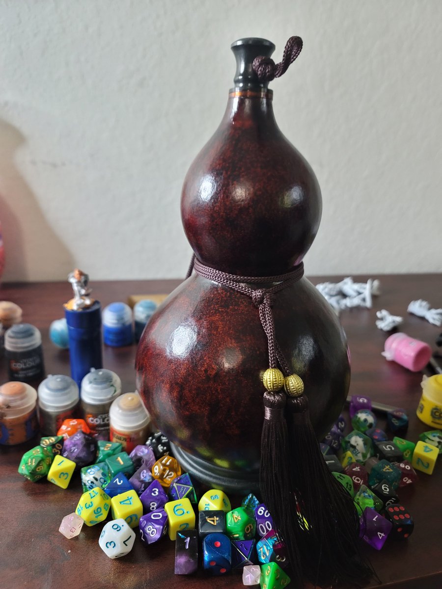 YouToBrew's tweet photo. My buddy got me a gourd to drink out of. I feel like it made the mead even better!!
#dungeonsanddragons #gord #Mead #drinkingcup https://t.co/uafOWl5Geg