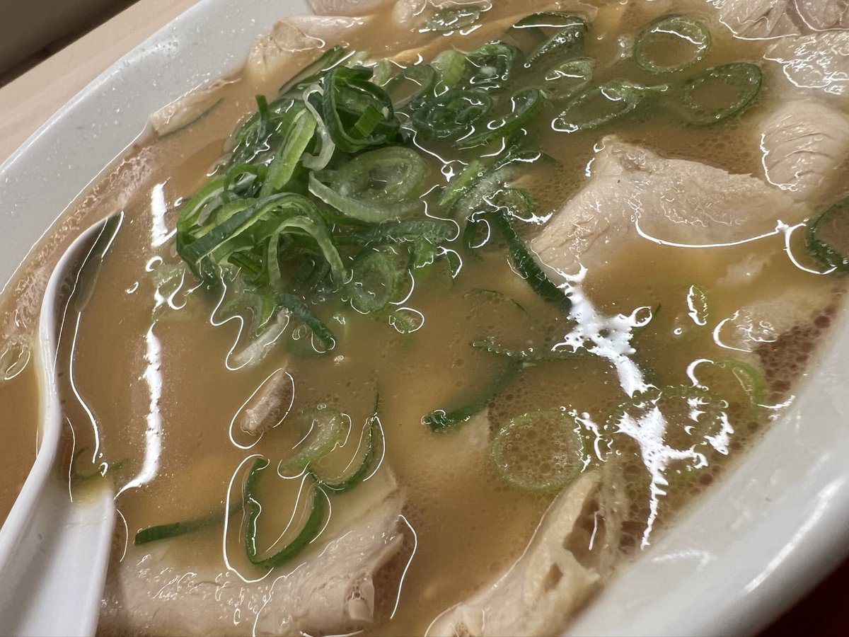 poteron88's tweet photo. ごめんなさいm(__)m

我慢できませんでした、、、

#TJ生 #深夜 #ラーメン #脱獄 #ざんげ https://t.co/DbgCK0upzn