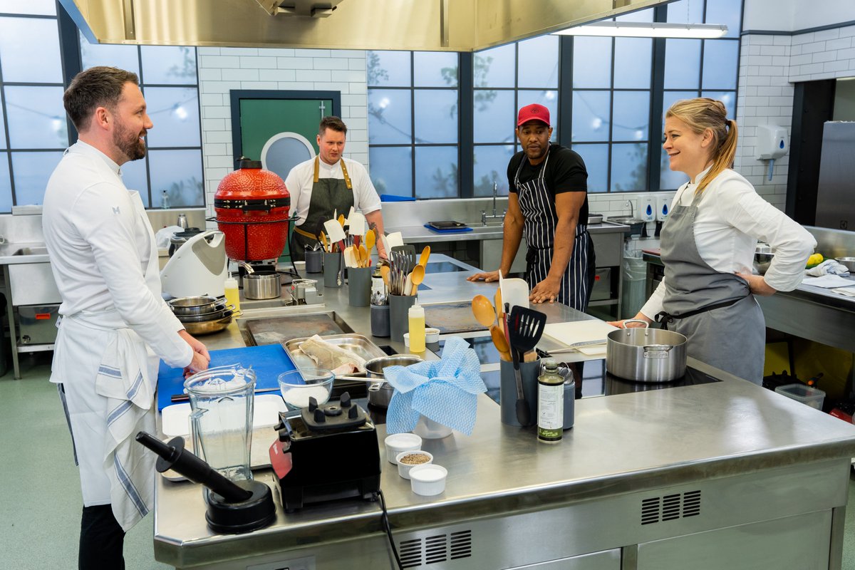 Well done chefs on starters and fish dishes! If you missed it catch up now on on <a href="/BBCiPlayer/">BBC iPlayer</a> #Central #GreatBritishMenu 
<a href="/BrokeDinner/">Kareem Roberts</a> <a href="/tom_chef1/">Tom Shepherd</a> <a href="/Marianne_Lumb/">Marianne Fitzpatrick (nee Lumb)</a> <a href="/BatemanThom/">Thom Bateman</a>