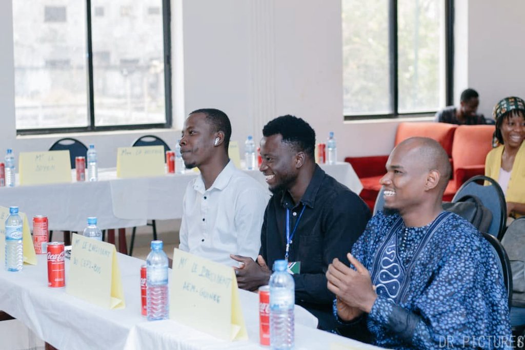 BahThie24711695's tweet image. #AEM-Guinea Was honorary president for the reception of new students in the Faculty of Medicine at #SourceUniversity. the occasion was taken to welcome them and wish them great success in their studies now and in the years to come.
#TogetherStronger #healthequity #HealthForAll