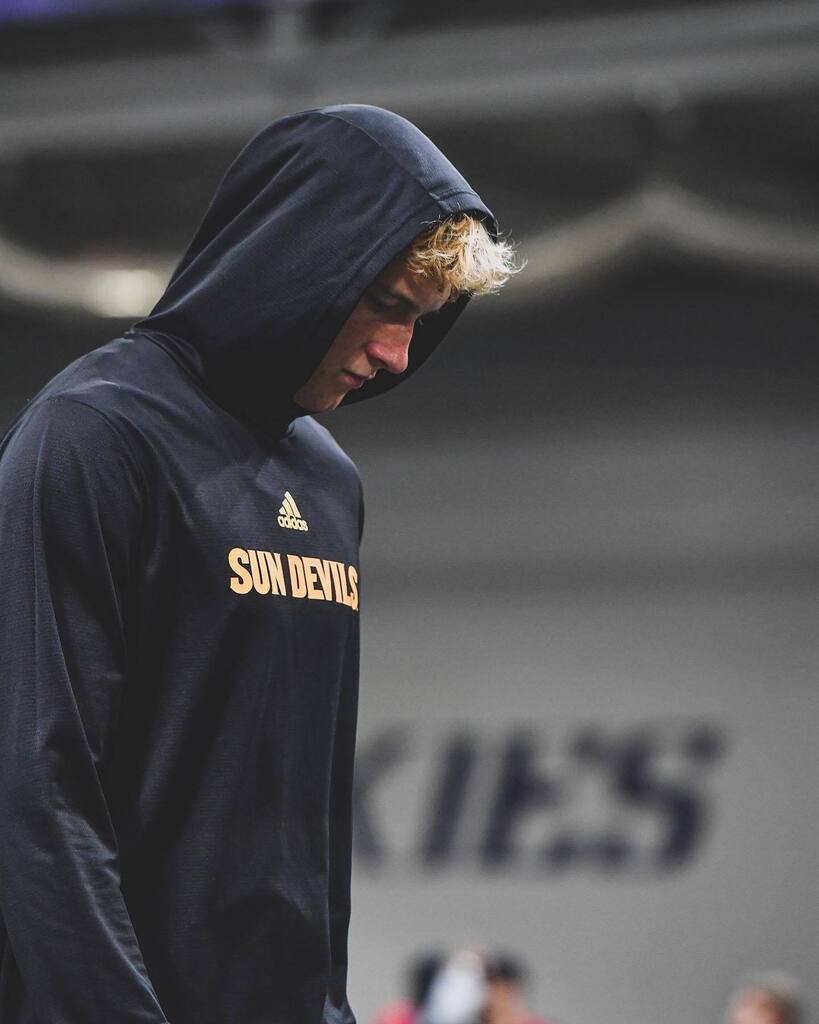 Jeremy_cody's tweet photo. No man can walk out of his own story
β’β’β’
Next chapter begins Saturday @ SDSU π
#trackandfield #sundevils #jobsnotfinished #paytience #prszn #athletics #explorepage https://t.co/NpNexUhJNM https://t.co/KzNyI3E25D