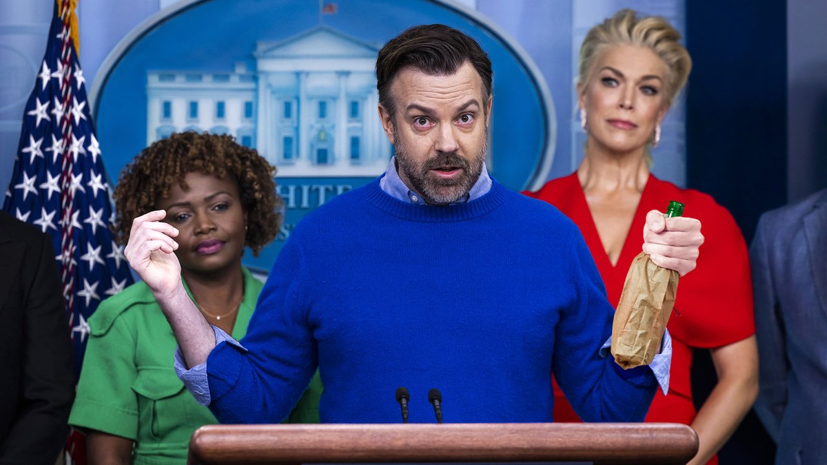 TheOnion's tweet photo. Jason Sudeikis Takes White House Lectern To Drunkenly Rant About How Harry Styles Ruined His Life https://t.co/WisW3hSFbX https://t.co/nMWuQTD0tz