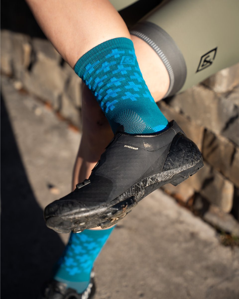 dnacycling's tweet image. For the DNA Cycling Sock of the Month Club, we teamed up with @threadandspoke to help us design this month's sock. From now until the month's end, fir...
#dnacycling #threadandspoke #sockdoping #sockofthemonth #sotm #sockofthemonthclub #cyclingsocks #kitoftheday #cyclist #cycling
