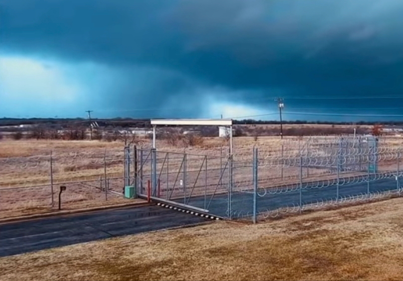 Nicholas Krasznavolgyi on Twitter "An intense tornado struck Jacksboro