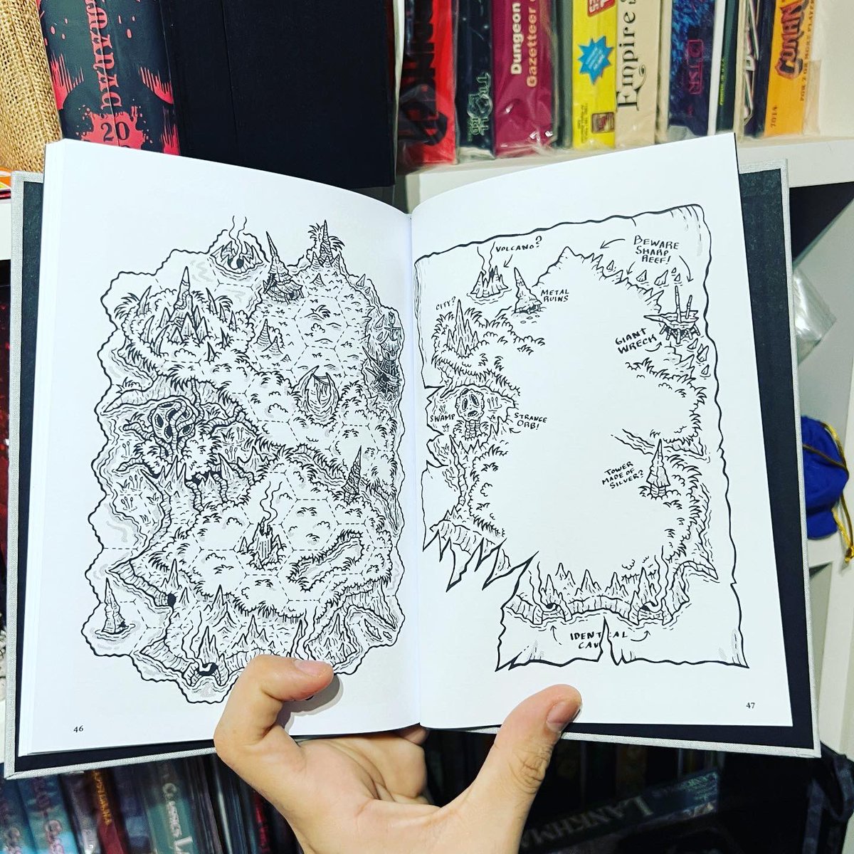 diogo_oldskull's tweet image. ISLE OF IXX
Created by @skullfungus and Published by @gamesomnivorous 

A compact full fledge #TTRPG and setting adventure by the creative mind behind some of my favorite #DungeonMaps out there! And in a #Weird #Fantasy #Island with #Dinosaurs!

#IndieGame #DnD #StockholmKartell