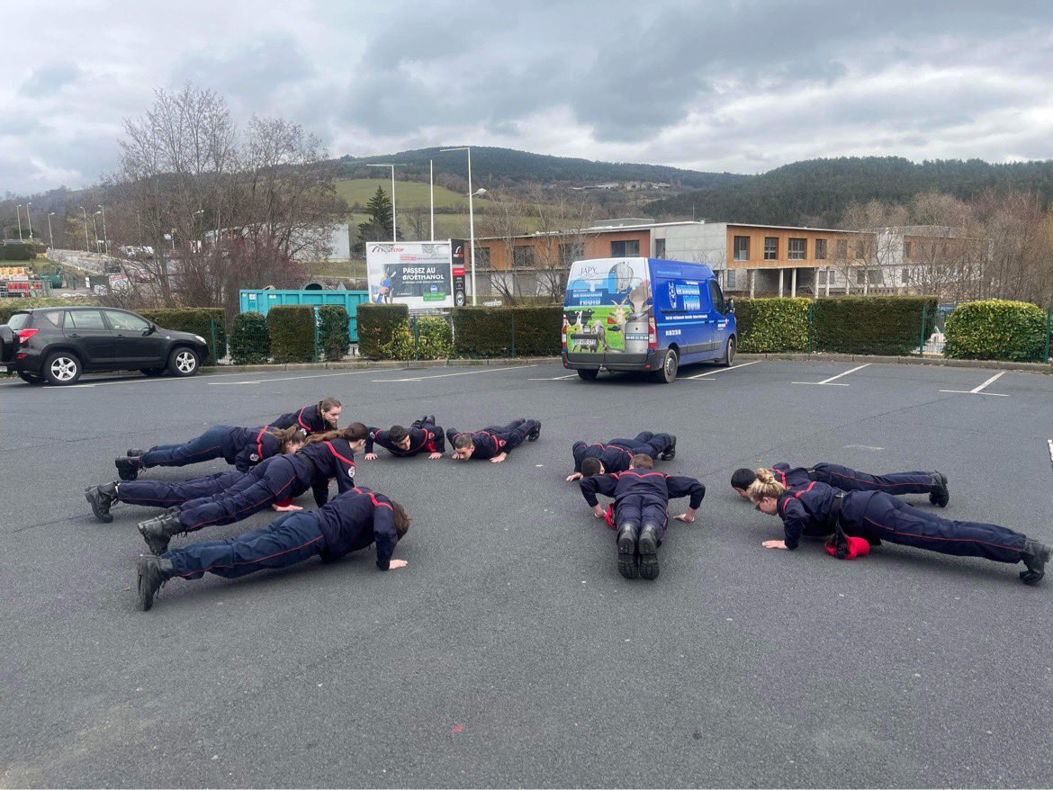 📆 Samedi 18 Mars 2023 📆

Matinée exclusivement sur l’apprentissage du secourisme. Il ne faut pas oublier le secourisme. Environ 70 % de nos interventions sont du secours à la personne. 

Un peu de sport entre chaque MSP. Focus Brevet National des JSP.  

<a href="/sdislozere/">SDIS48</a> <a href="/PompiersFR/">Pompiers de France</a>