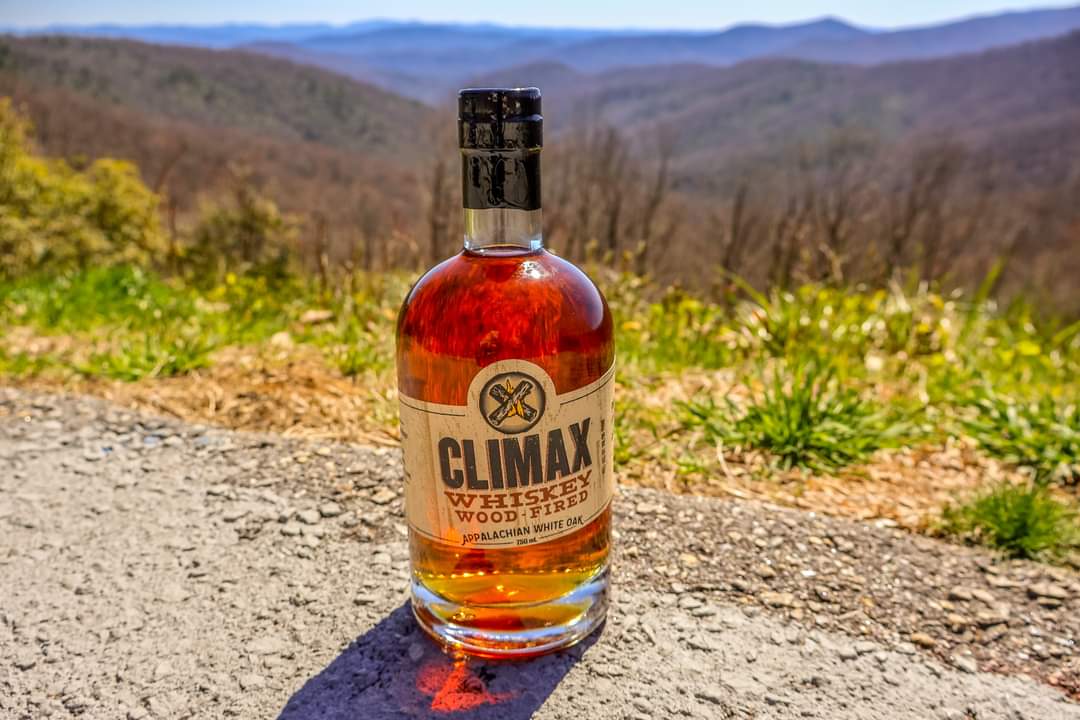 TimSmithSpirits's tweet photo. The mountains are calling! 🔥
By the way, Happy Spring 2023
#happyspring #spring2023 #whisky #timsmithspirits #whiskey #liquor #climaxwhiskey https://t.co/Q4Fj8j3LRQ