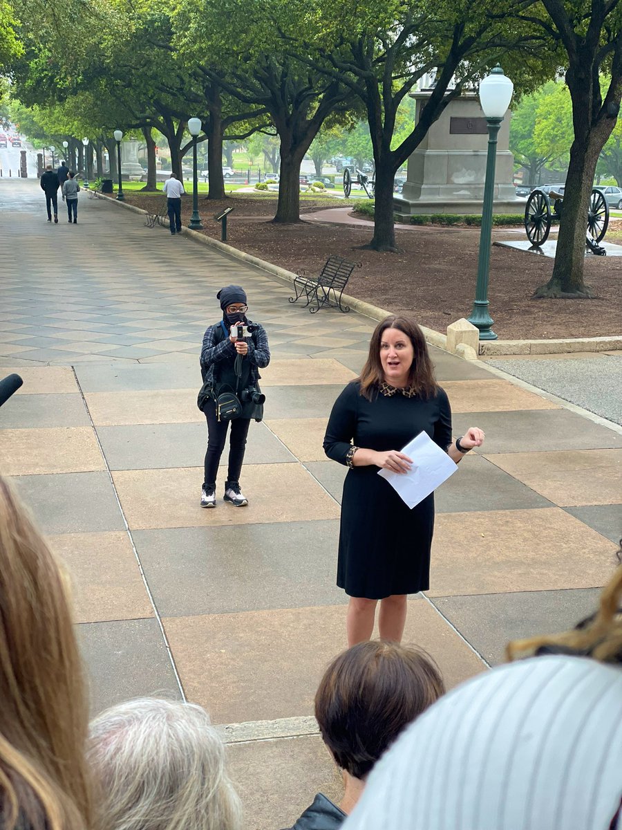 Early Matters TX tweet media