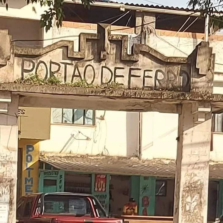 macumbalizou_'s tweet photo. eu sei que vc terminou de cantar, macumbeiro... 😂😂 https://t.co/QZsTlSpUDY