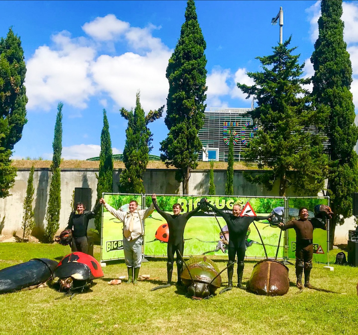 bigbugsact's tweet image. First day of Spring! BIG BUGS are taking on new gigs! @bigbugsact – mailchi.mp/43b0c3de11ee/b…