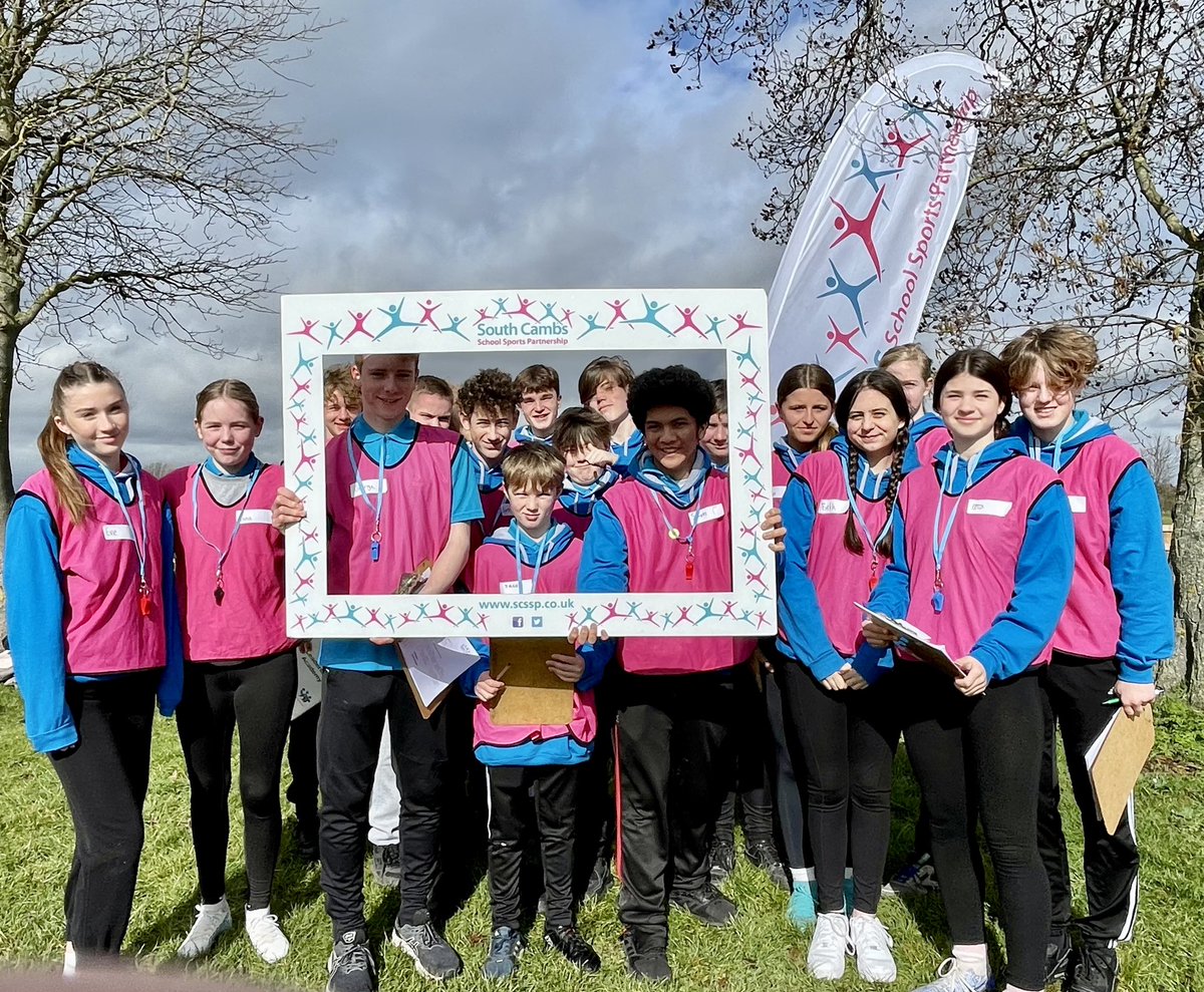 SouthCambsSSP's tweet photo. A massive thanks to the Sports Leaders from @PeSwavesey who did a great job in officiating over 100 matches at todays tag rugby competitions. Itβs not an easy job and we couldnβt have done it without you. Thankyou π #officating #leadership https://t.co/3Mp2Tkccyf