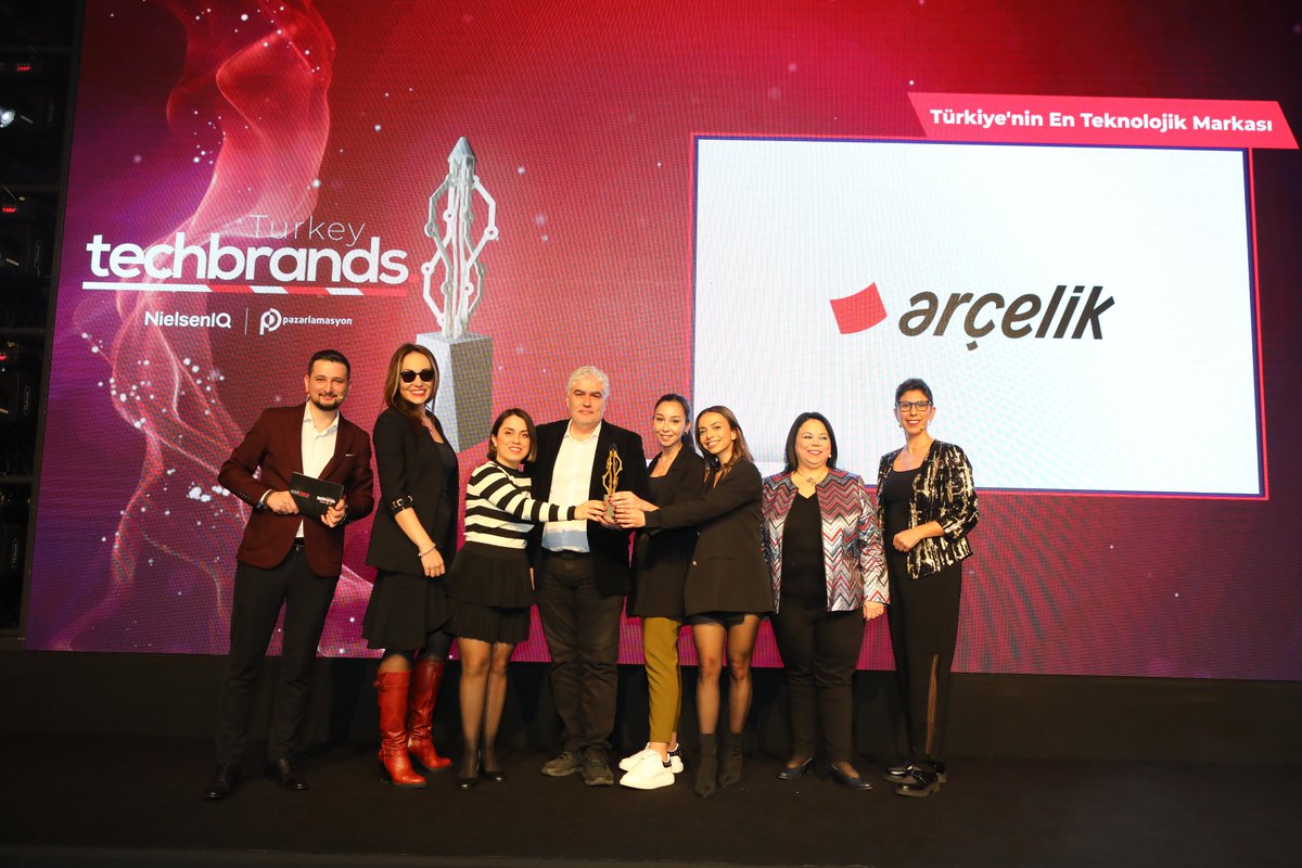 Tech Brands Turkey araştırmasına göre; “Türkiye’nin En Teknolojik Markası”, "Türkiye’nin En Teknolojik Klima Markası" ve "Türkiye’nin En Teknolojik Beyaz Eşya Markası" olmak üzere üç farklı kategoride ödülün sahibi <a href="/arcelik/">arcelik</a> oldu. Tebrik ederiz