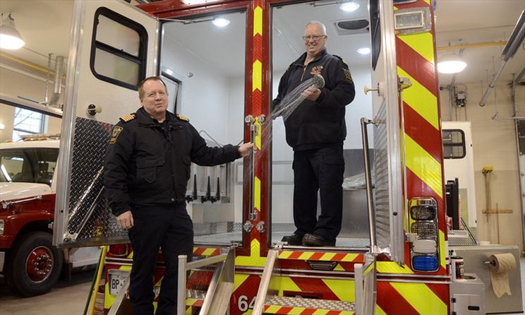 Niagara firefighters keeping it clean with new truck
niagarathisweek.com/news-story/108…