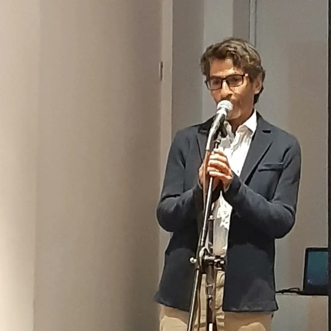 adecinebolivia's tweet photo. #Adecine2023
Germán Monje, Director General Ejecutivo de #Adecine participa del lanzamiento oficial de la convocatoria para la XV Edición del #BoliviaLab https://t.co/J9uB1VqqAn