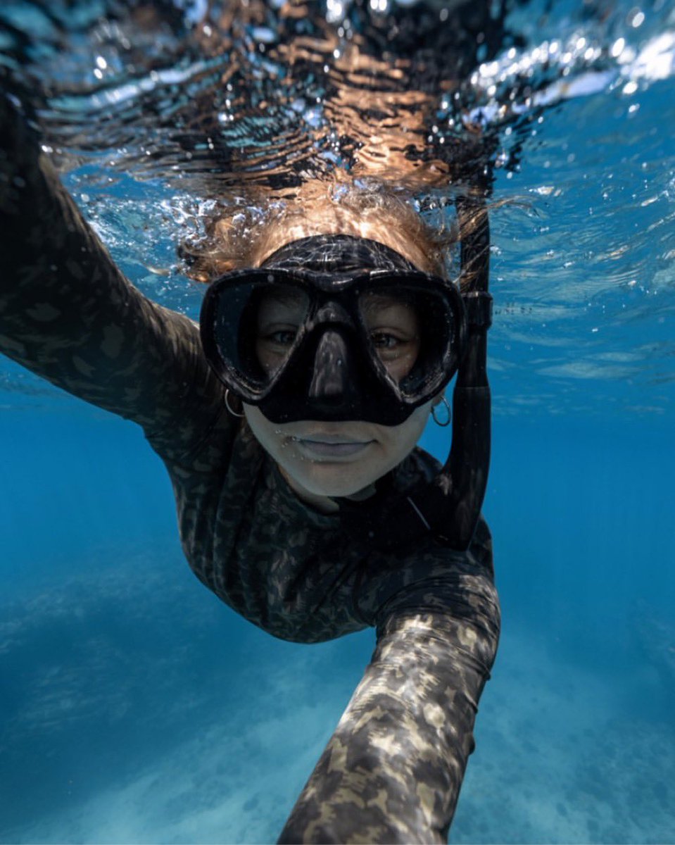 What dive spot is your happy place? #OceanMyWay #ScubaDotCom

#SelfieGoals 📸 by <a href="/meganhassa/">Megan Marie</a>