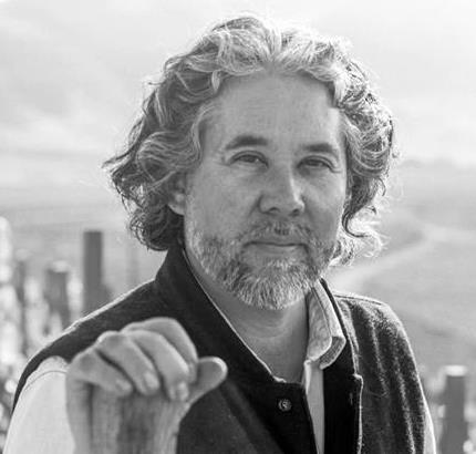 RETURN OF THE RARE, SUBLIME SYRAH THAT "HITS ALL THE RIGHT NOTES" - 2020 'PS' SANTA BARBARA COUNTY SYRAH - PIEDRASASSI - Antonio Galloni, vinous.com, 92 pts
£30 per bottle
£24 when you buy 6+ 
rb.gy/y6ocgp
#Piedrasassi #syrah #santabarbara #sashimoorman