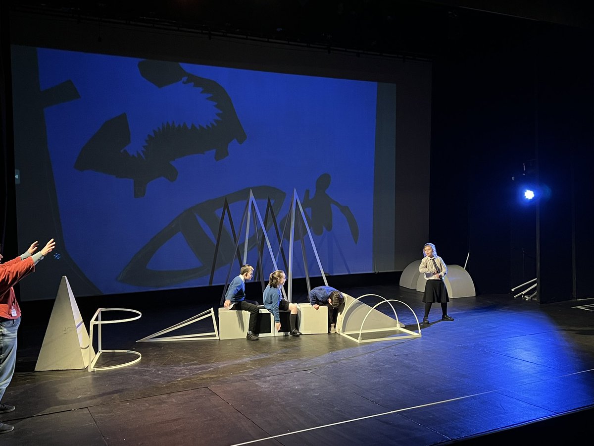 Mrs Richardson tweet media