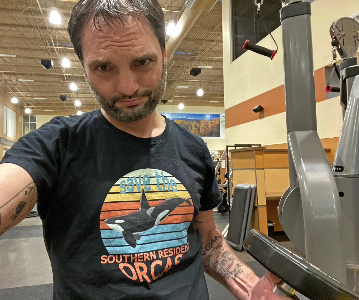 Robotvirgin's tweet image. Working out in my Save The Southern Resident Orcas Shirt! #vegan #veganbodybuilding #veganfitness #veganfit #muscles #vegantattoos #veganstrength #plantbasedpower #plantbasedfitness #plantbaseddiet #veganmuscle #vegandiet #veganbodybuildingfitness #fitnessmotivation #bodybuilder